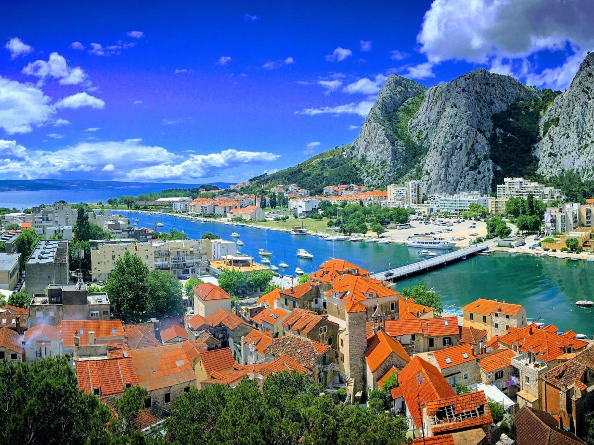Lara By Interhome Holiday home Omis
